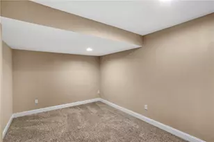 2084 Majestic Dr, North Strabane, PA 15317 - Photo 30