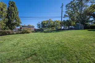 134 Sunny Dr, Pittsburgh, PA 15236 - Photo 40