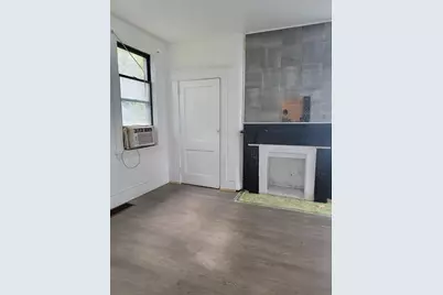 29 SE Maytide St, Pittsburgh, PA 15227 - Photo 16