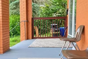 29 SE Maytide St, Pittsburgh, PA 15227 - Photo 2