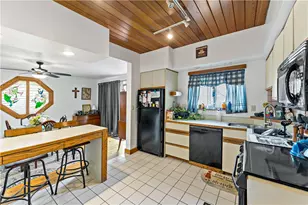 1815 Waite St, Pittsburgh, PA 15210 - Photo 8