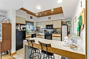 1815 Waite St, Pittsburgh, PA 15210 - Photo 10