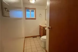 303 Broadway Ave, East Butler Boro, PA 16029 - Photo 4