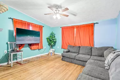 185 Center Ave, Burgettstown Boro, PA 15021 - Photo 6