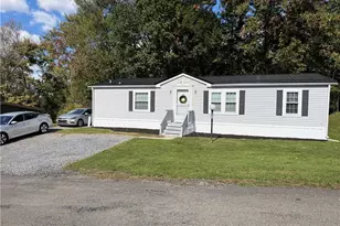 149 Terra Dr, Middlesex Township, PA 16059 - Photo 1