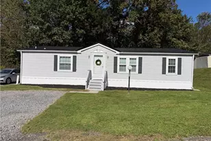 149 Terra Dr, Middlesex Township, PA 16059 - Photo 2