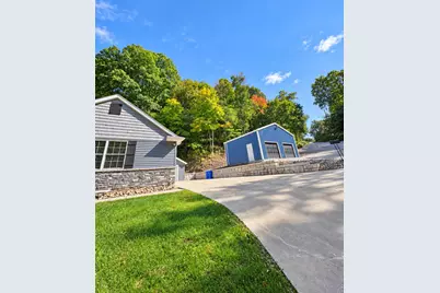 1003 Laurel Hill Dr, West Homestead, PA 15120 - Photo 26