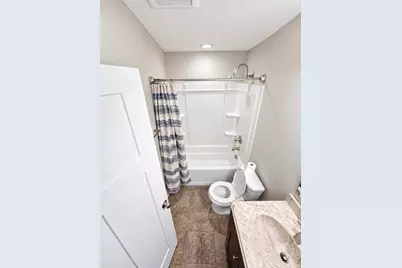 1003 Laurel Hill Dr, West Homestead, PA 15120 - Photo 16