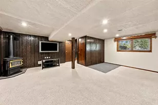721 Cortland Dr, Monroeville, PA 15146 - Photo 38