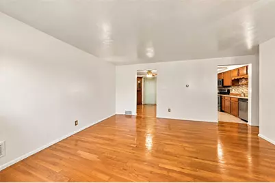 721 Cortland Dr, Monroeville, PA 15146 - Photo 12