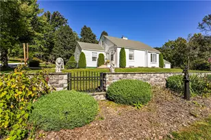 110 Daffodil Ln, Hempfield Township, PA 15644 - Photo 1