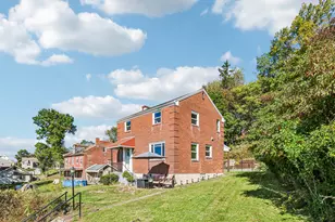 2600 Volta St, Pittsburgh, PA 15212 - Photo 2