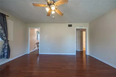 23 Walnut St, Brighton Township, PA 15009 - Photo 6