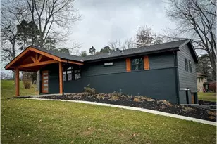 291 Simon Dr, Summit Township, PA 16002 - Photo 2