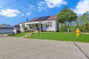 156 Willow Ave, East Rochester, PA 15074 - Photo 2