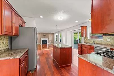302 Summit Cir, Chartiers, PA 15342 - Photo 8