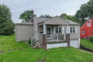 407 Cottage Ln, Monroeville, PA 15146 - Photo 2