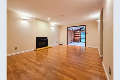 115 Vanderbilt Dr, Pittsburgh, PA 15243 - Photo 12