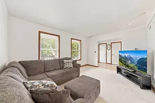 1350 Spyglass Hill, Hempfield Township, PA 15601 - Photo 6