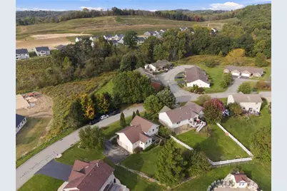 1350 Spyglass Hl, Hempfield Township, PA 15601 - Photo 46