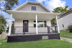 2019 Martha St, South New Castle Boro, PA 16101 - Photo 2
