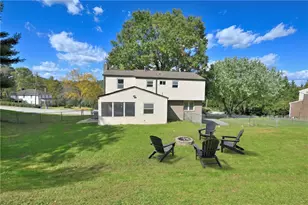 3939 Hickory Hill Rd, Murrysville, PA 15668 - Photo 4