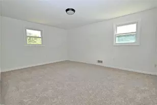 3939 Hickory Hill Rd, Murrysville, PA 15668 - Photo 22