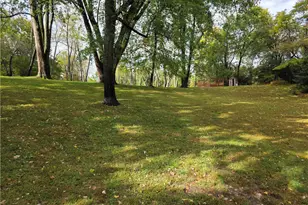405 Center New Texas Rd, Pittsburgh, PA 15239 - Photo 22