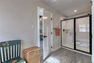 1037 Wedgewood Dr, Penn Twp, PA 15644 - Photo 22