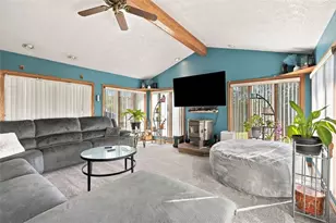 309 Young Ave, Twp of But NW, PA 16001 - Photo 16