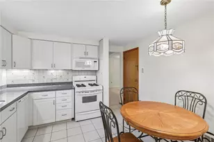 5696 Glenn Hill Dr, Bethel Park, PA 15102 - Photo 6