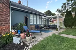 26 E Pittsburgh St, Delmont, PA 15626 - Photo 2
