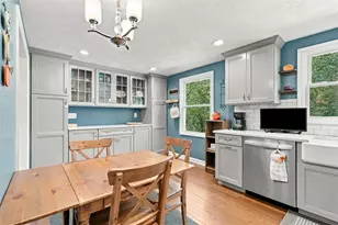 112 Highland Ave, Center Township, PA 15061 - Photo 8
