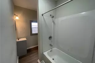 553 Norman St, Pittsburgh, PA 15214 - Photo 8