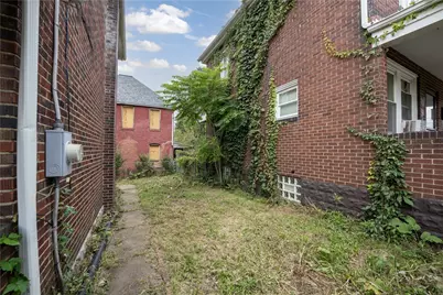 910 Edith St, Duquesne, PA 15110 - Photo 22