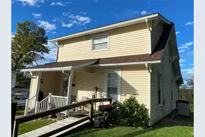 859 Old National Pike, Centerville, PA 15417 - Photo 2