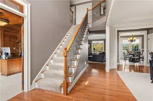 107 Hibernia Dr, Lancaster Township, PA 16037 - Photo 4