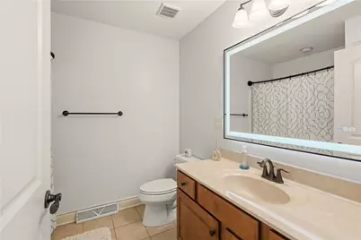 107 Hibernia Dr, Lancaster Township, PA 16037 - Photo 24