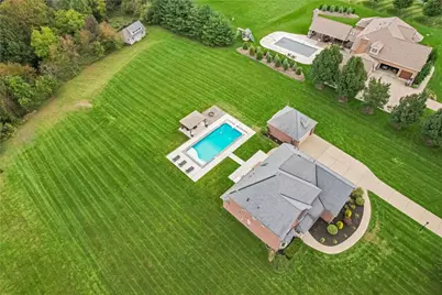 107 Hibernia Dr, Lancaster Township, PA 16037 - Photo 34