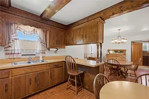 513 5th St, West Leechburg, PA 15656 - Photo 8