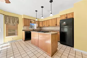 213 Chris Dr, Penn Twp, PA 15642 - Photo 6