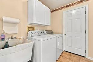 213 Chris Dr, Penn Twp, PA 15642 - Photo 26
