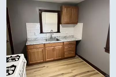 637 W Otterman St, Greensburg, PA 15601 - Photo 8