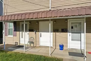 1501 Broad St, South Greensburg Boro, PA 15601 - Photo 6
