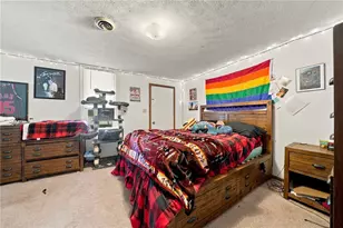 1501 Broad St, South Greensburg Boro, PA 15601 - Photo 22