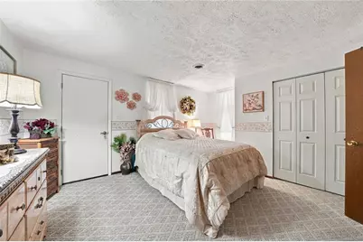1501 Broad Street, South Greensburg Boro, PA 15601 - Photo 18