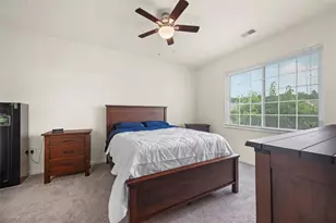 800 Hidden Ridge Ct, South Park, PA 15129 - Photo 8