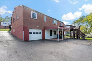 188 Arla Dr, Green Tree, PA 15220 - Photo 32