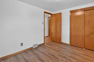243 Clever Rd, Robinson Twp, PA 15136 - Photo 16