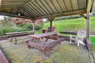 243 Clever Rd, Robinson Twp, PA 15136 - Photo 12